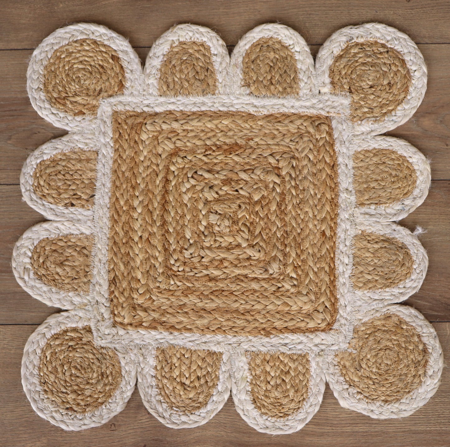 White Scallop Jute